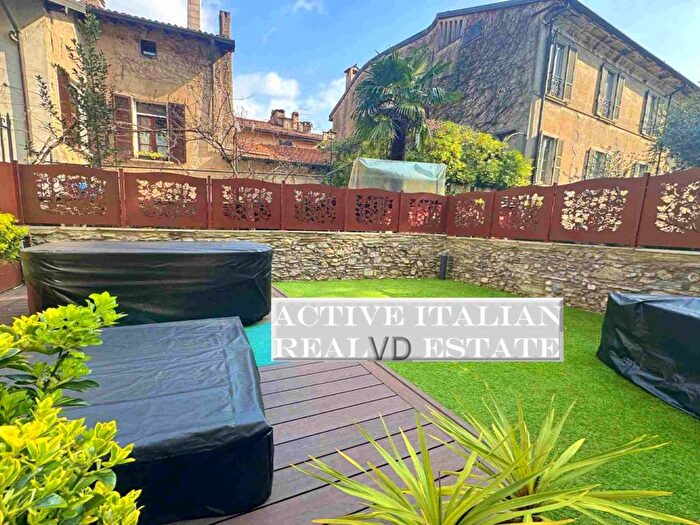 Appartamento bilocale in affitto in Via Armando Diaz, Centro Storico, Como