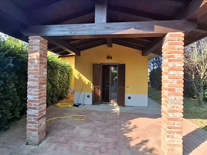 Casa quadrilocale in vendita in Santo Stefano Lodigiano