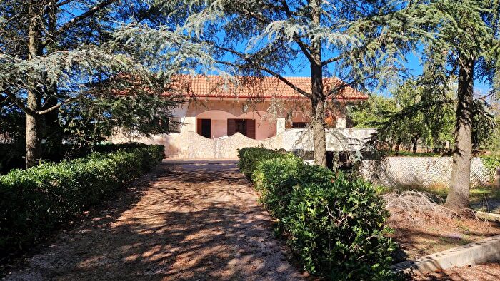 Casa con 6 locali in vendita in Cda Lamia Vecchia, Martina Franca