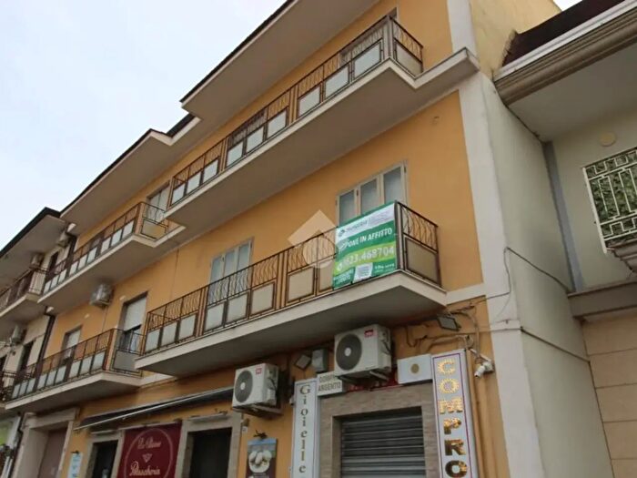 Appartamento trilocale in affitto in Via Nazionale Appia, Casagiove