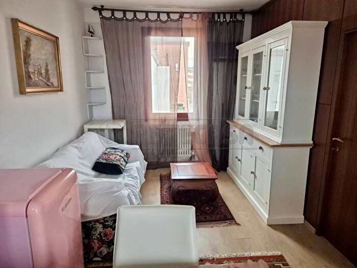 Appartamento bilocale in affitto in Via Cappuccini, Santa Bertilla Mercato Nuovo, Vicenza
