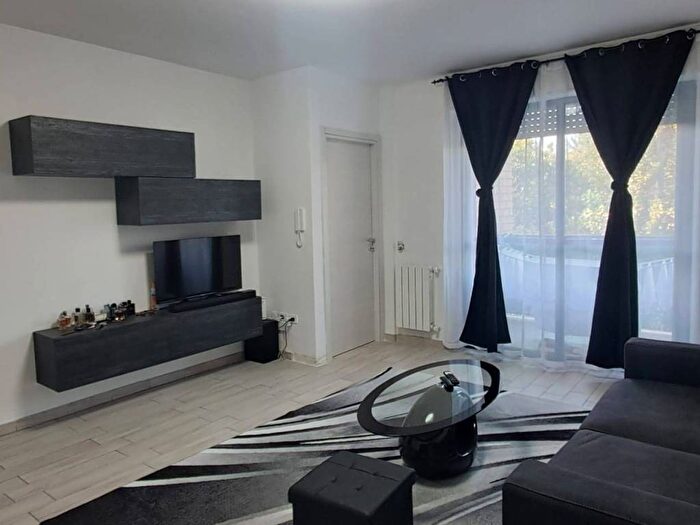 Appartamento bilocale in affitto in Via Aldo Moro, San Giovanni, Rho