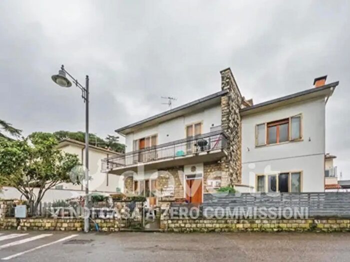 Casa quadrilocale in vendita in Via Torricella, Campi Bisenzio