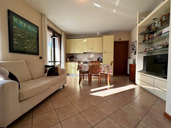 Appartamento bilocale in vendita in Via Antonio Vivaldi, Arzago DAdda