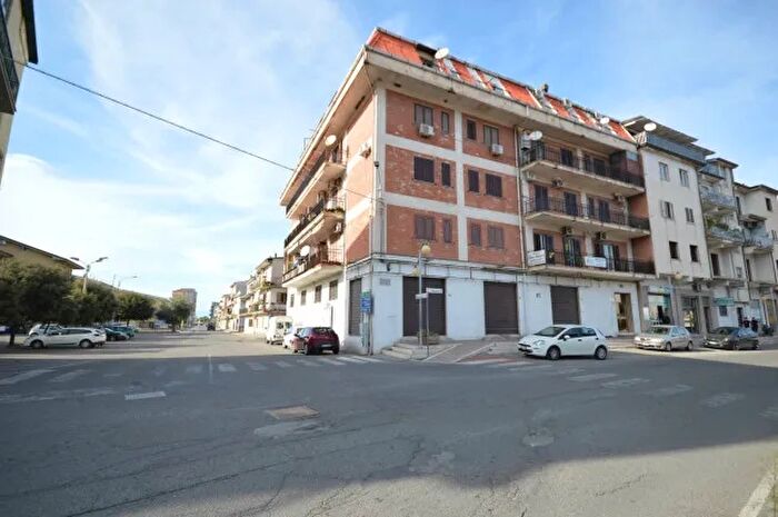 Appartamento trilocale in vendita in Crosia Via Risorgimento, Crosia