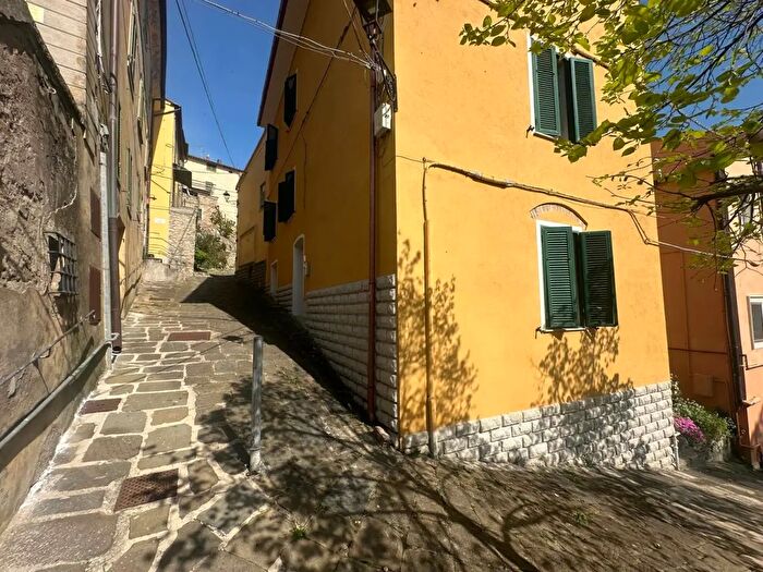 Appartamento con 6 locali in vendita in Santa Luce