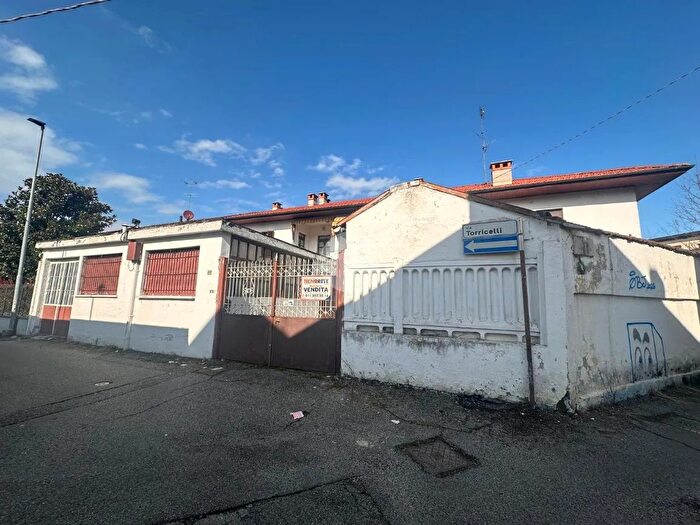 Appartamento quadrilocale in vendita in Via Torricelli, Settimo Torinese
