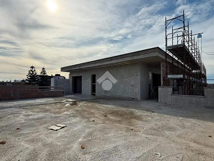 Appartamento quadrilocale in vendita in Via Sossio Russo, Frattamaggiore