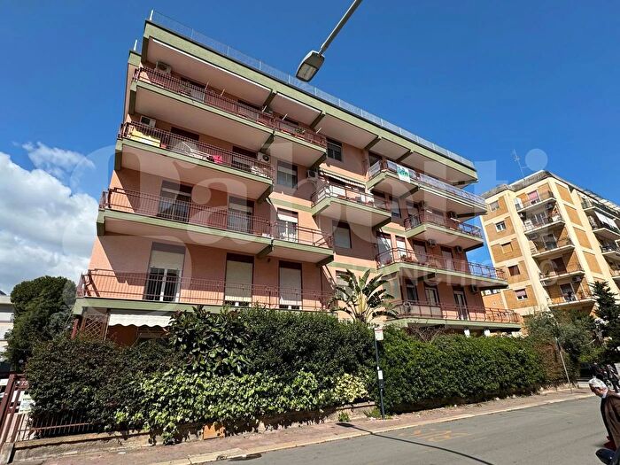 Appartamento quadrilocale in vendita in Via Concilio Vaticano II, Bari