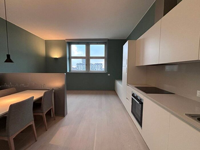 Appartamento monolocale in affitto in Via Giampietro Lucini, Maggiolina, Milano