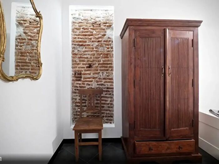 Appartamento trilocale in vendita in Piazza dell'Agnello, Genova