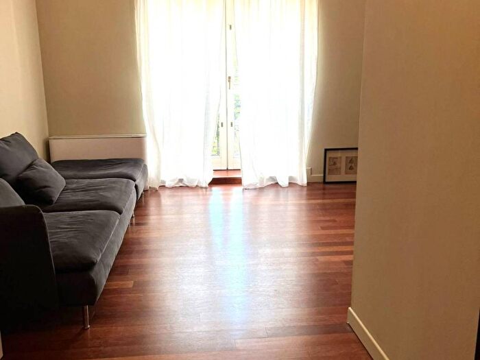 Appartamento bilocale in affitto in Largo La Foppa, Moscova, Milano