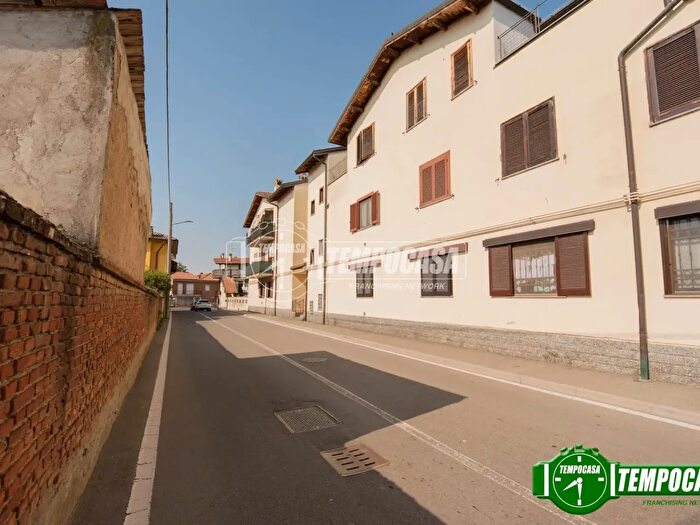 Appartamento trilocale in vendita in Via del Cavo, Motta Visconti