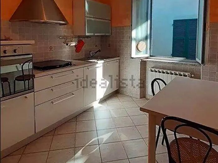 Appartamento trilocale in vendita in Santo Stefano Di Magra