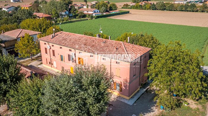 Appartamento bilocale in vendita in Via Fiorentina, Medicina