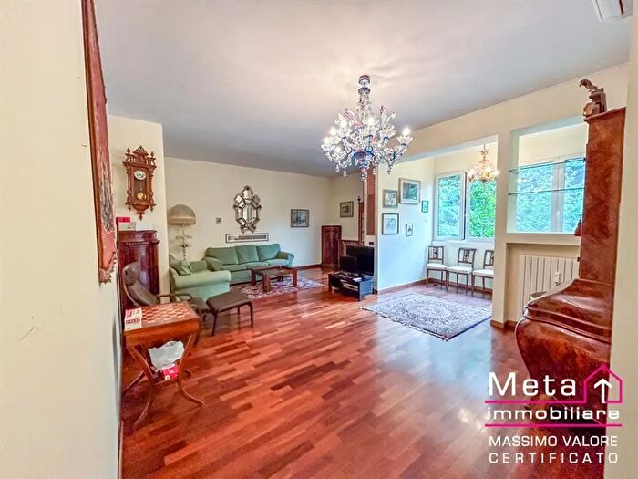 Appartamento quadrilocale in vendita in Via Agadir, San Donato Milanese