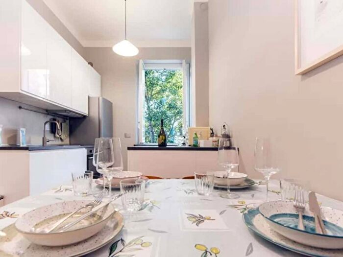 Appartamento trilocale in affitto in Via di Ravecca, Molo, Genova