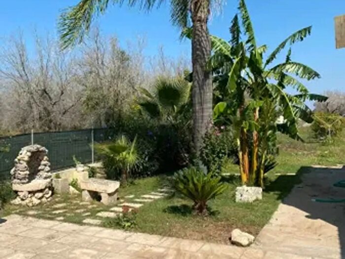 Casa bilocale in vendita in SP SupersanoScorrano Contrada Montinati, Supersano