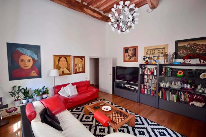 Appartamento in affitto in Via Cherea, Lucca