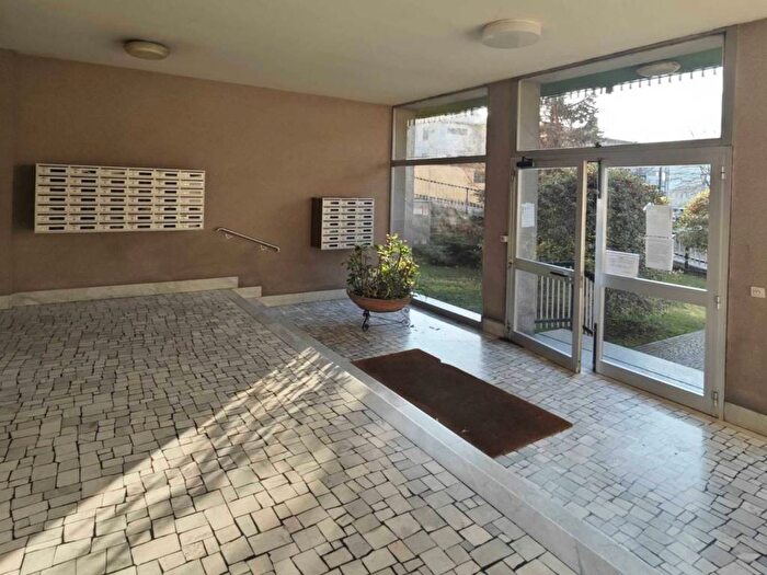 Appartamento monolocale in affitto in Via Brogeda, Ponte Chiasso, Como