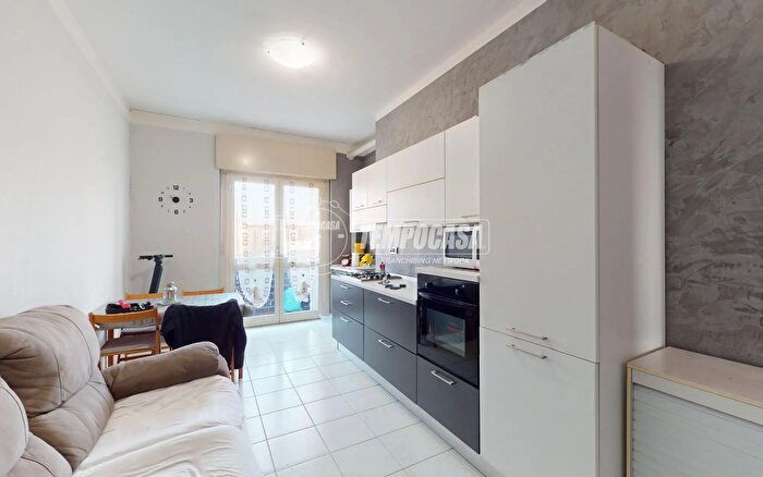 Appartamento bilocale in vendita in Strada del Drosso a, Torino