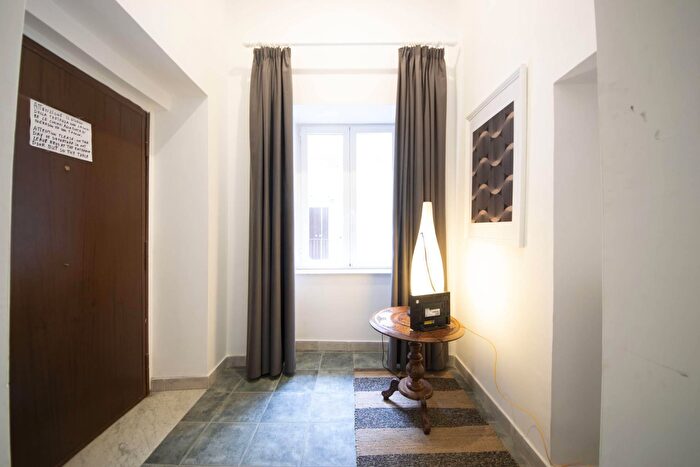 Appartamento trilocale in vendita in Via San Giovanni Maggiore Pignatelli, Napoli