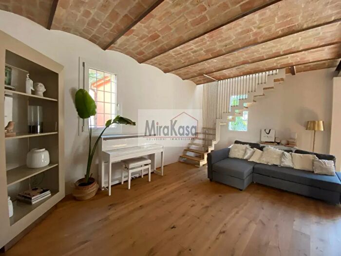 Casa con 5 locali in vendita in Forli
