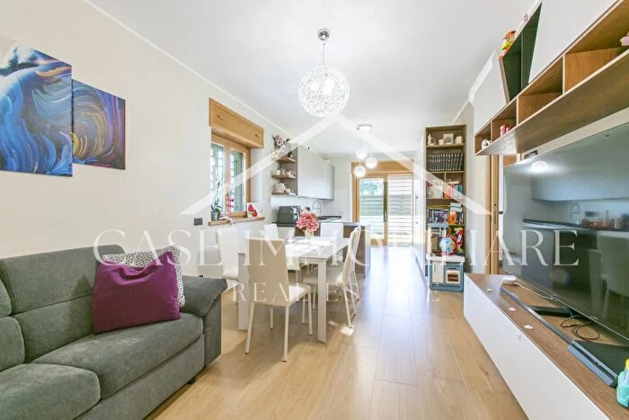 Appartamento trilocale in vendita in Via Vivaldi, Albano Laziale