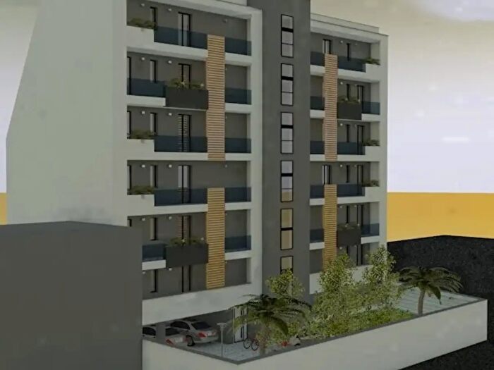 Appartamento trilocale in vendita in Via V Bodini, Bari