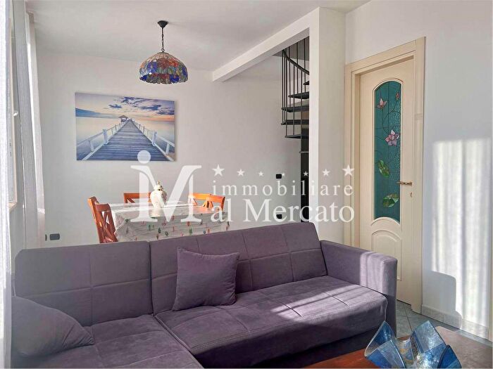 Appartamento quadrilocale in vendita in Viareggio