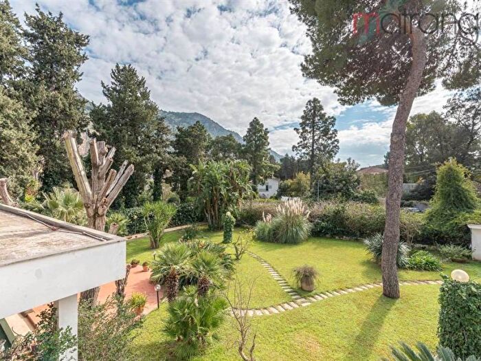 Casa in affitto in Castelforte, Palermo
