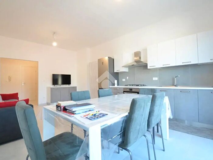 Appartamento quadrilocale in vendita in Corso Umberto I, Montesilvano