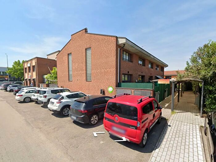 Appartamento bilocale in vendita in Via degli Imprenditori, Modena