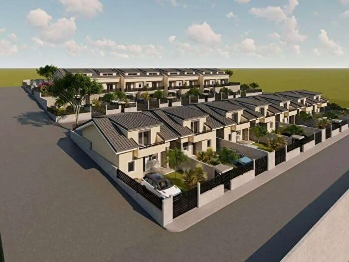 Casa con 7 locali in vendita in Catanzaro