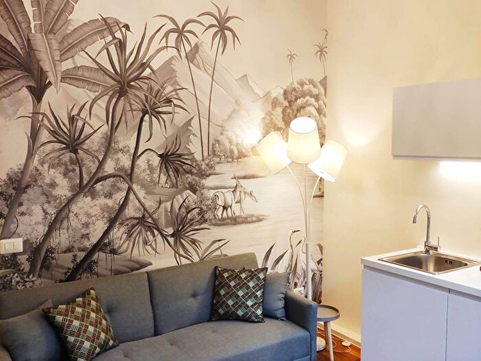 Appartamento bilocale in affitto in Via Tortona, Navigli Darsena, Milano