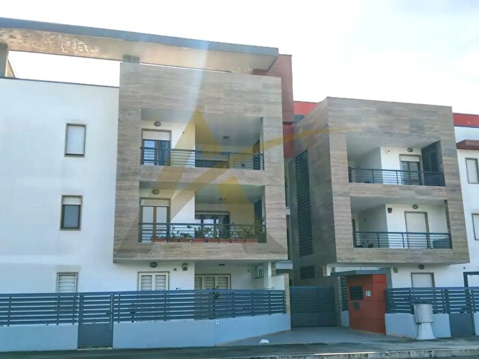 Appartamento trilocale in vendita in Cisterna Di Latina