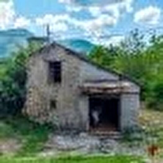 Casa in vendita in Via Cicolana Petrella Salto Ri Italia, Concerviano