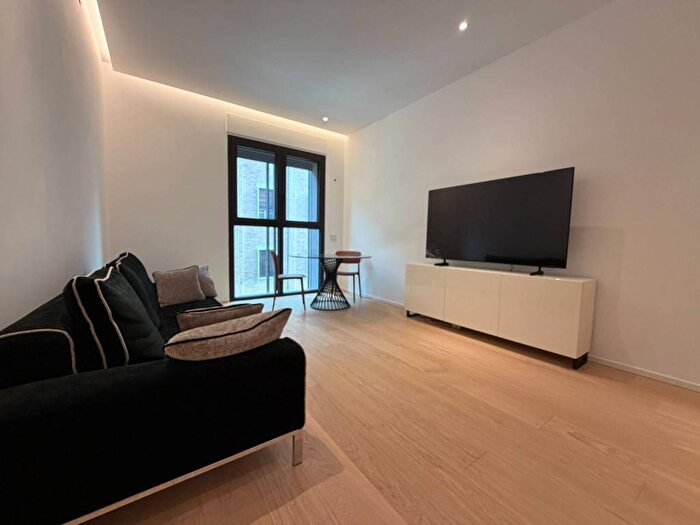 Appartamento bilocale in affitto in Via Marco Aurelio, Parco Trotter, Milano