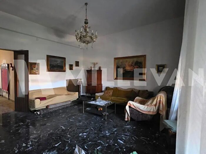 Appartamento con 7 locali in vendita in Corso Garibaldi, Scicli
