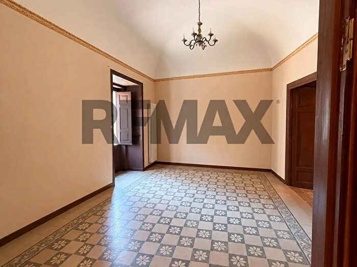 Appartamento con 5 locali in vendita in Via Bernardo Amato, Mistretta