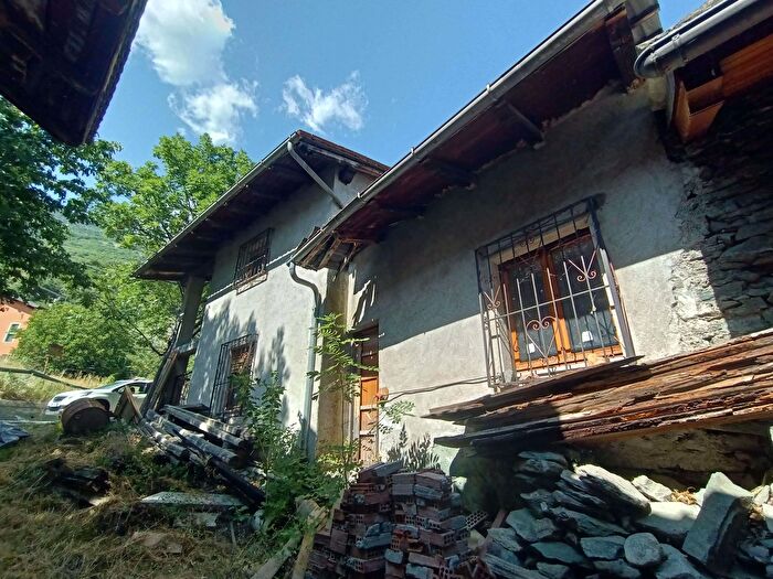 Casa con 5 locali in vendita in Messigne, Nus