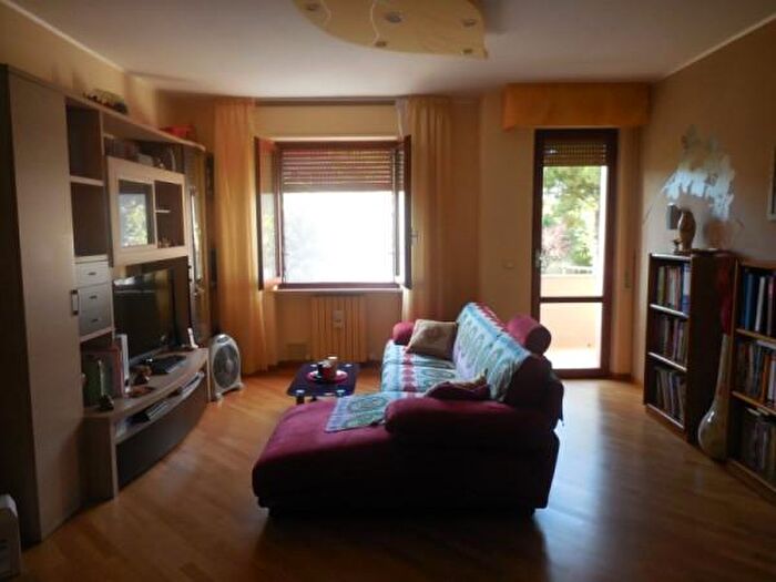 Appartamento quadrilocale in vendita in Via Fratelli Rosselli, Castelbellino