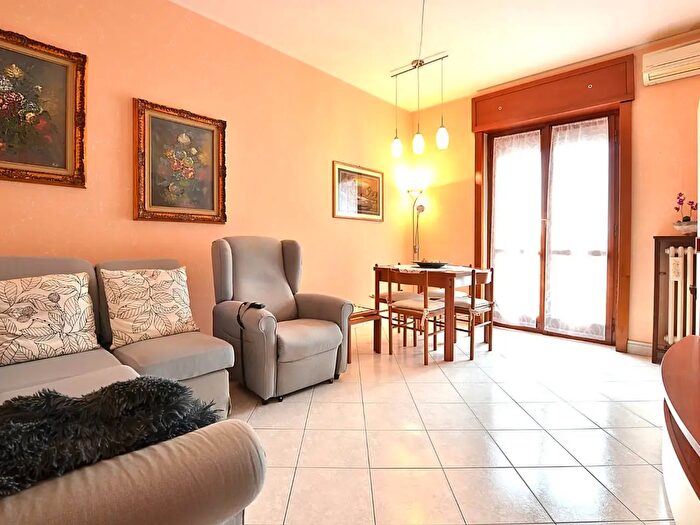Appartamento trilocale in vendita in Via Dante, Bellusco