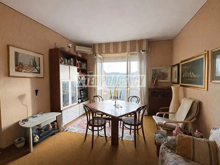 Appartamento bilocale in vendita in Via Giulio Crescenzi, Bergamo