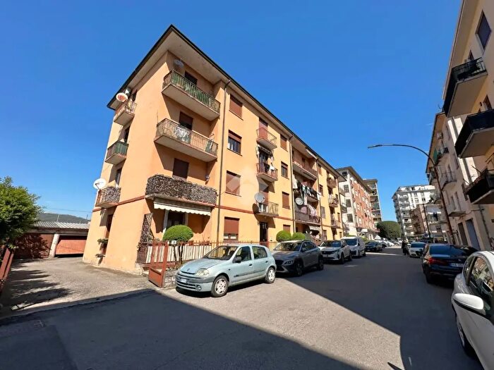 Appartamento quadrilocale in vendita in Via Antonio Fogazzaro, Montecchio Maggiore