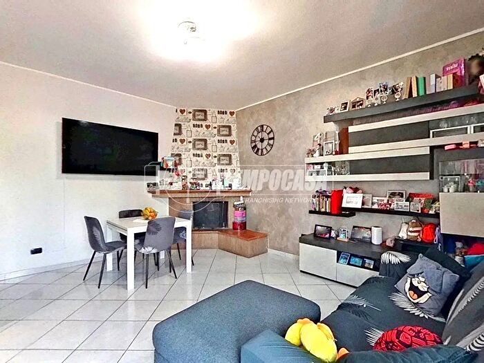 Appartamento trilocale in vendita in Viale Lombardia, Brugherio