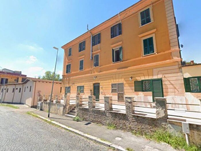 Appartamento trilocale in affitto in Via di Valle Aurelia, Valle Aurelia, Roma