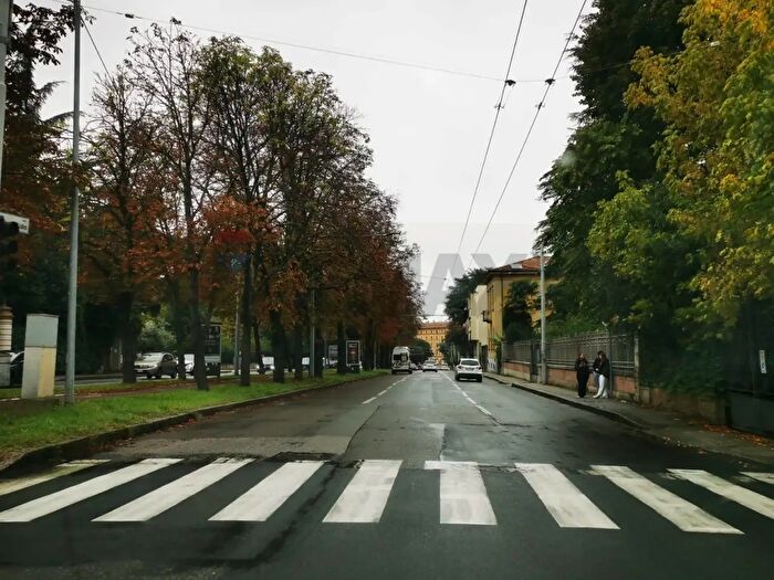 Appartamento trilocale in affitto in Bologna