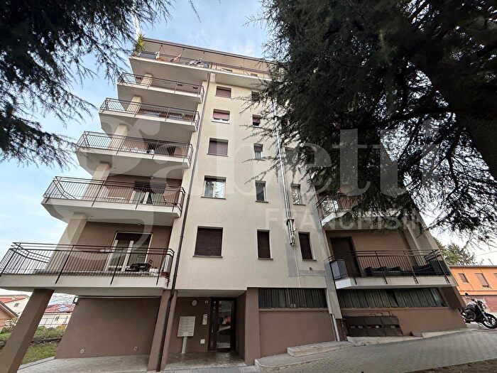 Appartamento bilocale in vendita in Via Colombaia, Lurago DErba