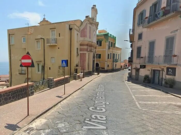Appartamento monolocale in vendita in Via Carlo Maria Rosini, Pozzuoli